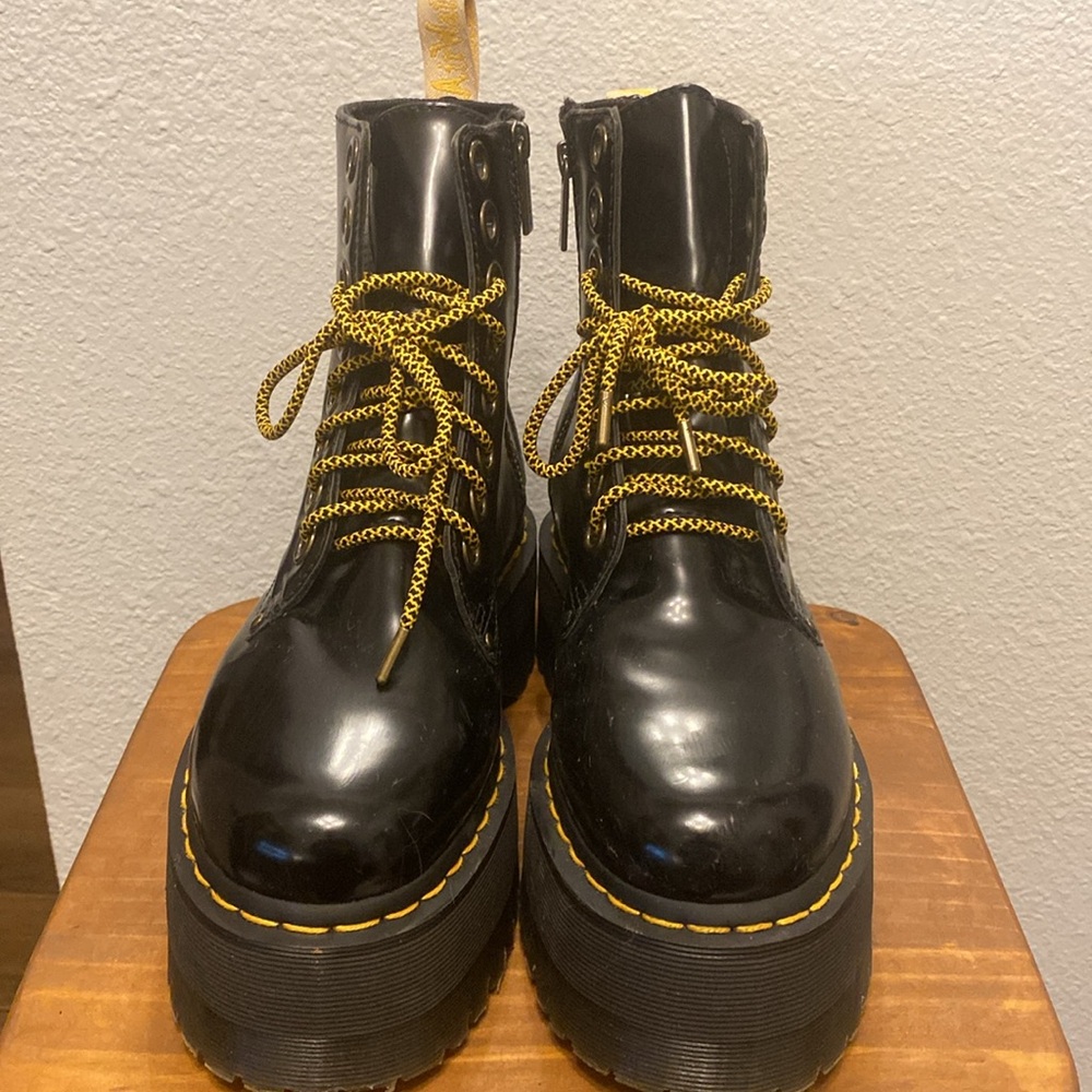 Womens dr martens vegan boots - Picture 9 of 9